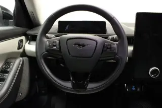 Ford Mustang Mach-E 2023 AWD Premium 4p SUV