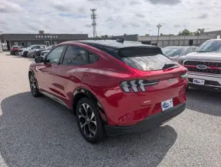 Ford Mustang Mach-E 2023 SUV de 4 puertas Premium AWD