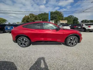 Ford Mustang Mach-E 2023 SUV de 4 puertas Premium AWD
