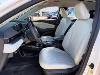 Ford Mustang Mach-E 2023 AWD Premium 4p SUV