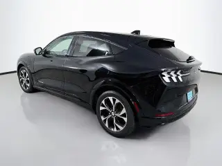 Ford Mustang Mach-E 2023 SUV de 4 puertas con tracción total Premium