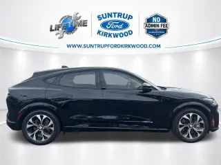 SUV de 4 puertas Ford Mustang Mach-E 2023 Premium