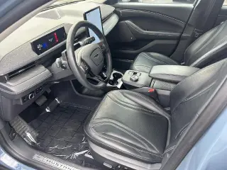 Ford Mustang Mach-E 2023 Premium 4dr SUV