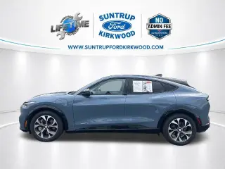 Ford Mustang Mach-E 2023 Premium 4dr SUV