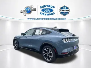 Ford Mustang Mach-E 2023 Premium 4dr SUV