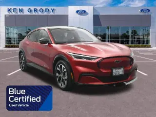Ford Mustang Mach-E 2023 Premium SUV de 4 puertas