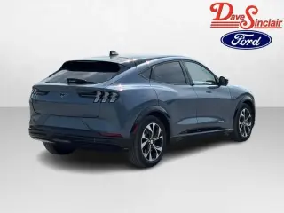Ford Mustang Mach-E 2023 Premium 4dr SUV