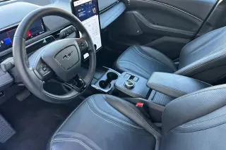 Ford Mustang Mach-E 2023 Premium 4dr SUV