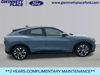 Ford Mustang Mach-E 2023 Premium 4dr SUV