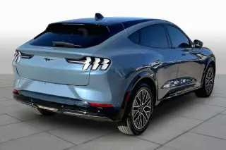 Ford Mustang Mach-E 2024 SUV de 4 puertas Premium