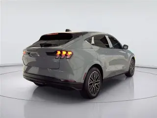 Ford Mustang Mach-E 2026 Premium SUV 4p