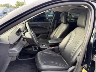 Ford Mustang Mach-E 2024 Premium 4dr SUV
