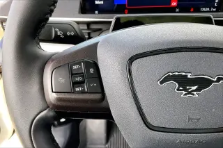 Ford Mustang Mach-E 2023 AWD California Route 1 4dr SUV