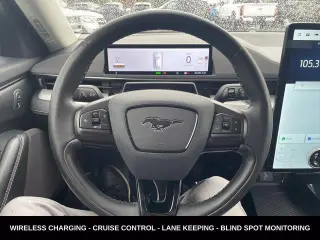 Ford Mustang Mach-E 2023 Tracción Total (AWD) Select SUV de 4 puertas