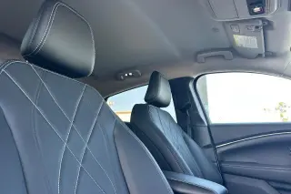 Ford Mustang Mach-E 2023 Select SUV de 4 puertas