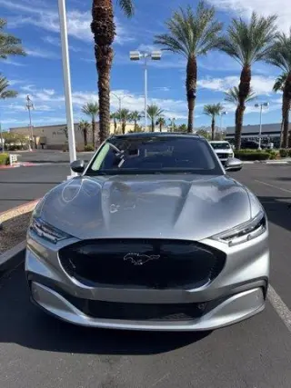 Ford Mustang Mach-E 2021 Select SUV de 4 puertas