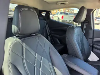 Ford Mustang Mach-E 2023 Select SUV de 4 puertas