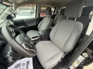 Toyota Tacoma SR5 Cab Doble Longa 2019 V6 6AT 4WD