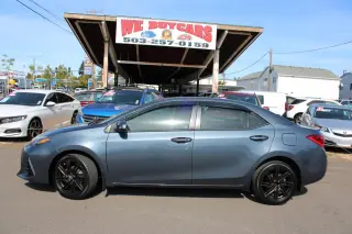 2017 Toyota Corolla XSE 4D Sedan