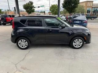 2020 Kia Soul LX CVT
