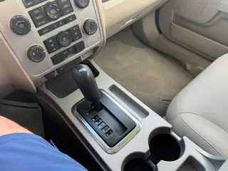 2008 Ford Escape 4WD 4dr V6 Auto XLT