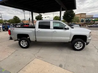 2018 Chevrolet Silverado 1500 4WD Crew Cab 143.5" LT w/1LT