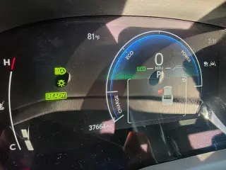 2025 Toyota Camry Hybrid SE