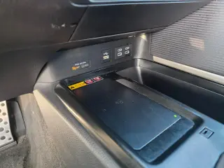 2025 Toyota Camry Hybrid SE