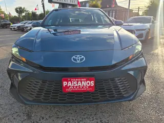 2025 Toyota Camry Hybrid SE
