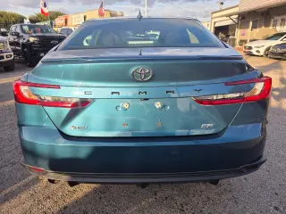 2025 Toyota Camry Hybrid SE