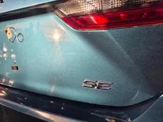 2025 Toyota Camry Hybrid SE