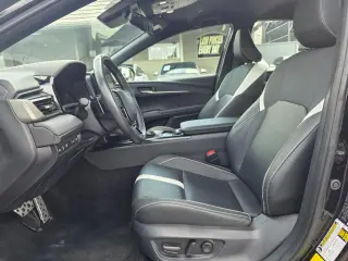 2025 Toyota Camry Hybrid SE