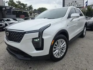 2024 Cadillac XT4 Luxury