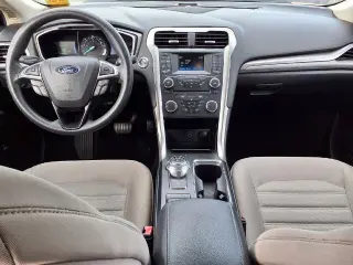Ford Fusion Hybrid 2018 S Sedán 4 puertas