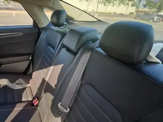 Ford Fusion Hybrid 2013 SE 4dr Sedán