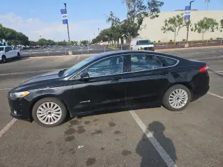 Ford Fusion Hybrid 2013 SE 4dr Sedán