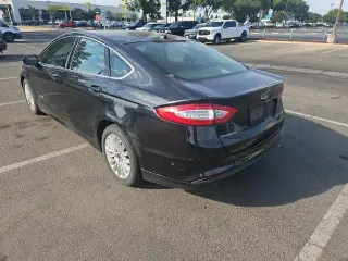Ford Fusion Hybrid 2013 SE 4dr Sedán