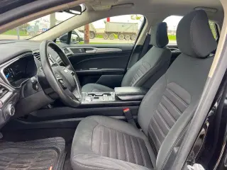 Ford Fusion 2020 SE 4dr Sedan