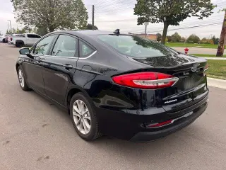 Ford Fusion 2020 SE 4dr Sedan