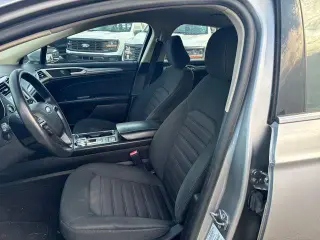 Ford Fusion 2020 SE 4p Sedan