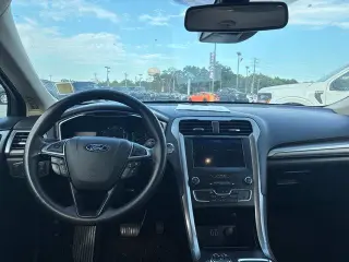 Ford Fusion 2020 SE 4p Sedan