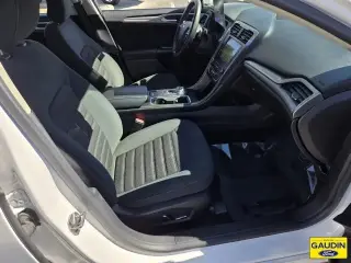 Ford Fusion 2018 SE 4dr Sedan