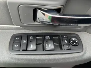 Ram 2500 2018 4x4 SLT 4p Cab Camión de Tripulación 6.3 ft. LB Pickup