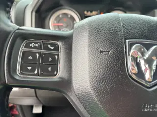 Ram 2500 2018 4x4 SLT 4p Cab Camión de Tripulación 6.3 ft. LB Pickup