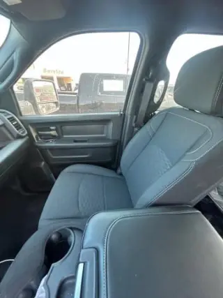 Ram 2500 2026 4x4 Tradesman 4dr Camioneta de cabina completa doble 6,3 pies de baño