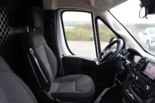 Ram ProMaster 2025 Tradesman 2500 136 WB 3dr Low Roof Cargo Van sin asiento de pasajero