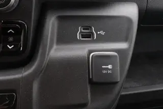 Ram ProMaster 2025 Tradesman 2500 136 WB 3dr Low Roof Cargo Van sin asiento de pasajero