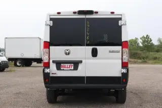 Ram ProMaster 2025 Tradesman 2500 136 WB 3dr Low Roof Cargo Van sin asiento de pasajero