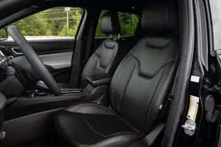 Jeep Compass 2025 4x4 Limited SUV de 4 puertas