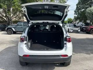 Jeep Compass 2025 4x4 Limited 4p SUV